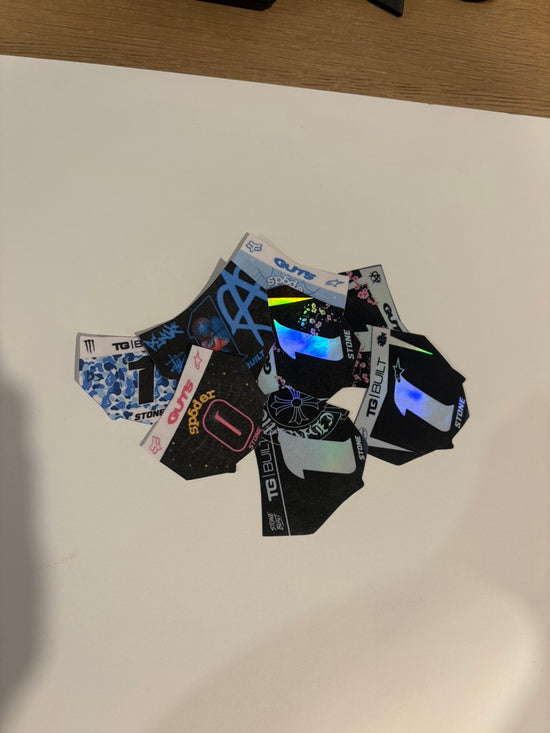 Random mini decal!