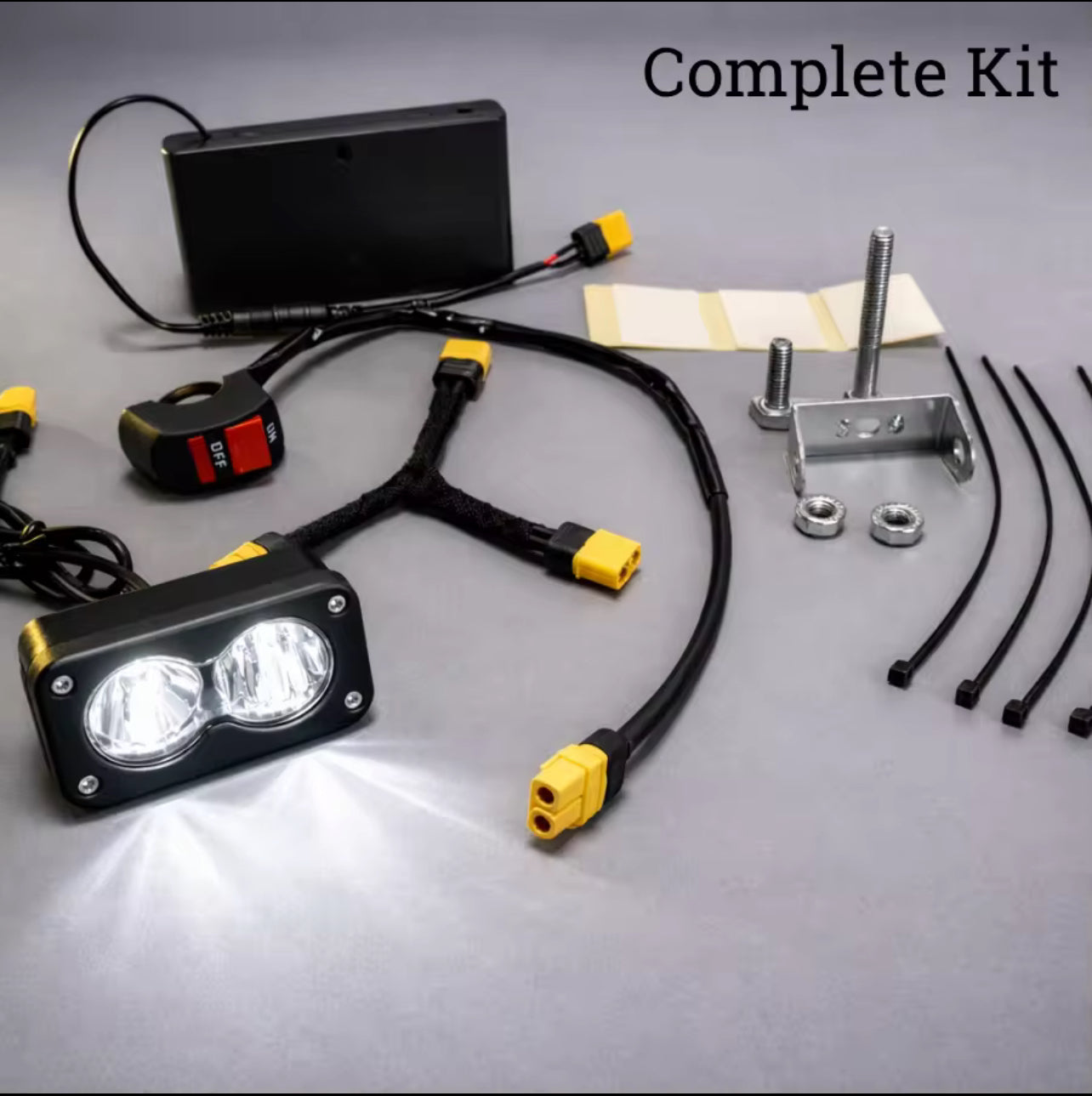 Battery powered Baja style light UNIVERSAL