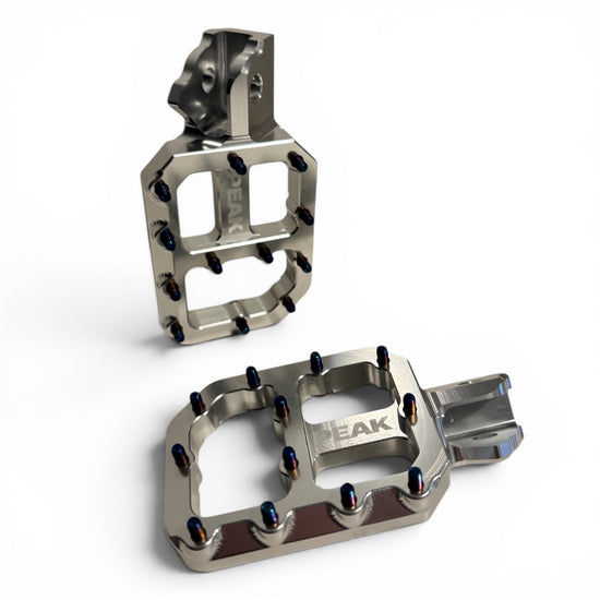 Rtr titanium pegs